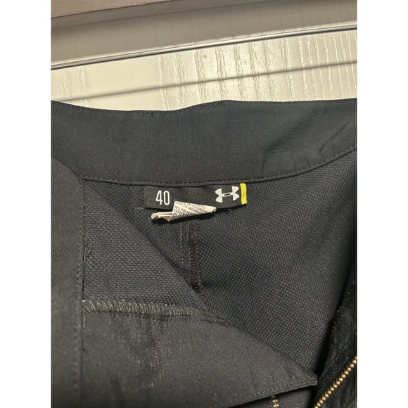 Under Armour Heatgear Shorts Adult 40 Black Golf Loose Fit Mens - Picture 5 of 5